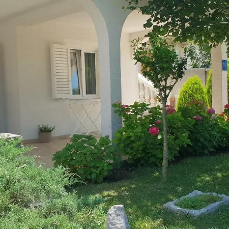 Ljiljana Apartament *