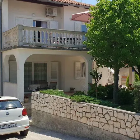 Ljiljana * Novi Vinodolski