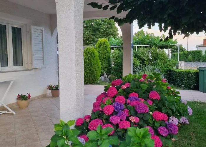 Appartement Ljiljana *